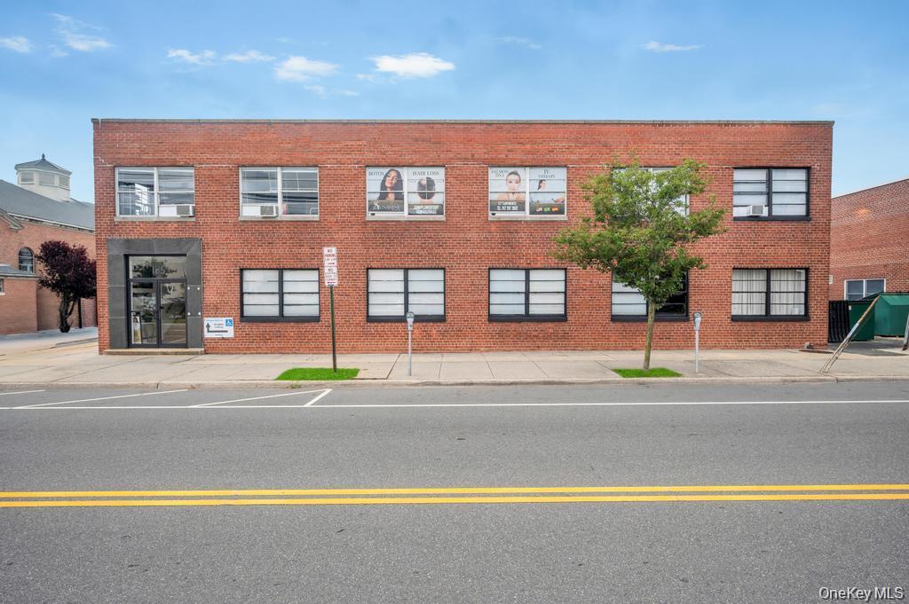 185 Willis Avenue 1 Mineola Mineola, NY 11501