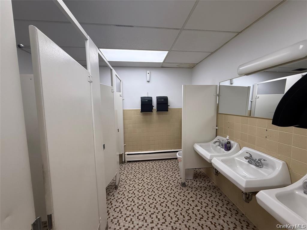 185 Willis Avenue 1 Mineola Mineola, NY 11501