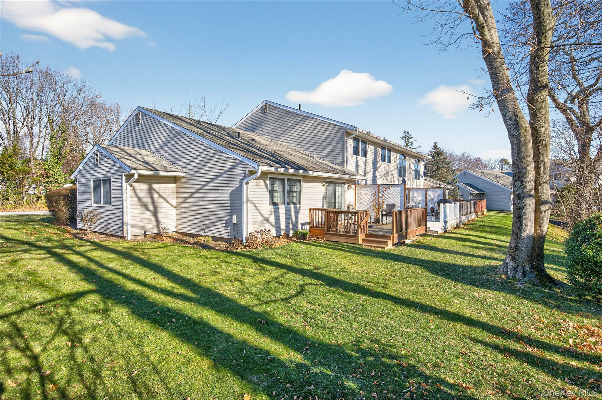 1 Mechanic Court Huntington Huntington, NY 11743