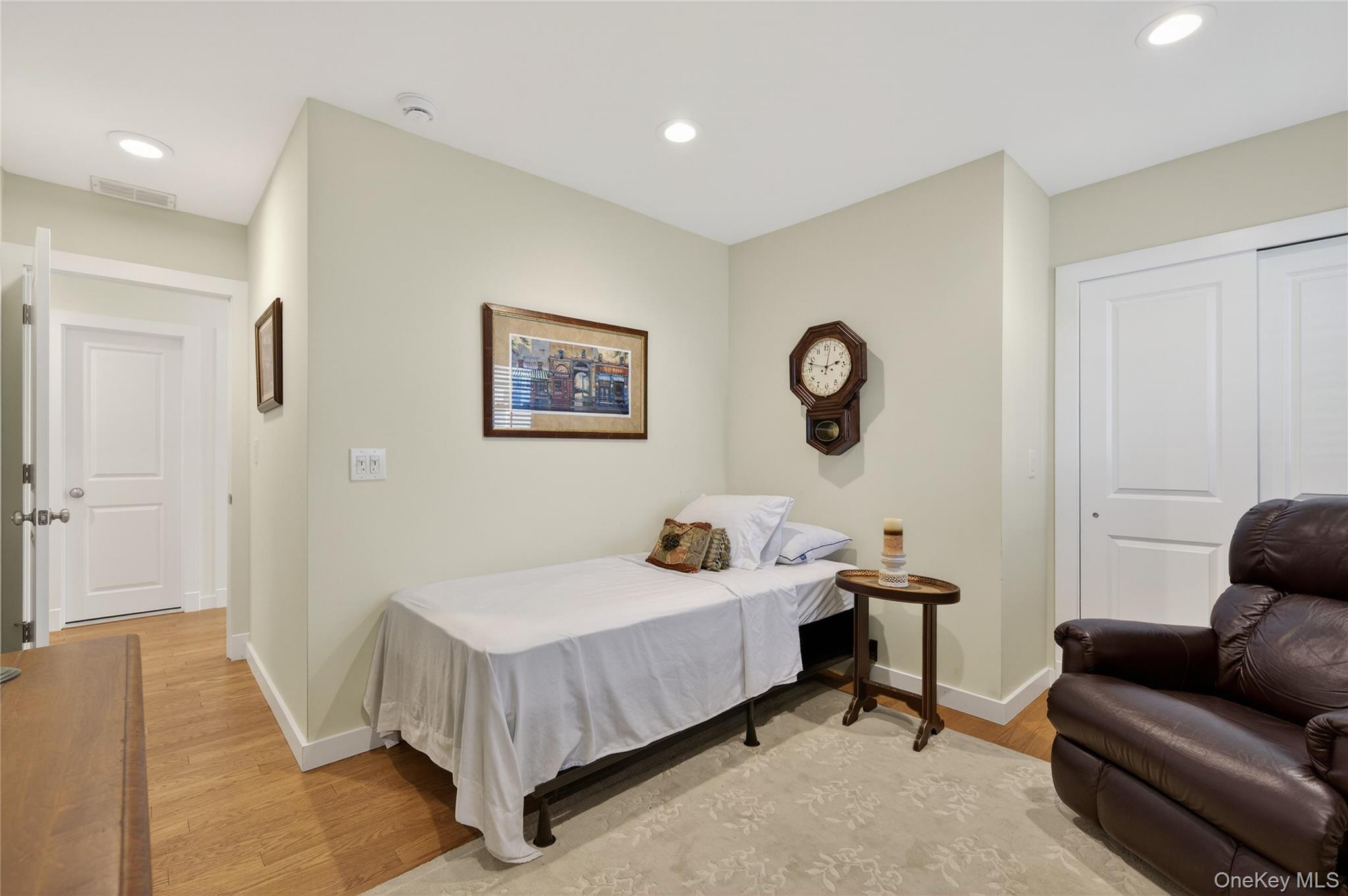 1 Mechanic Court Huntington Huntington, NY 11743