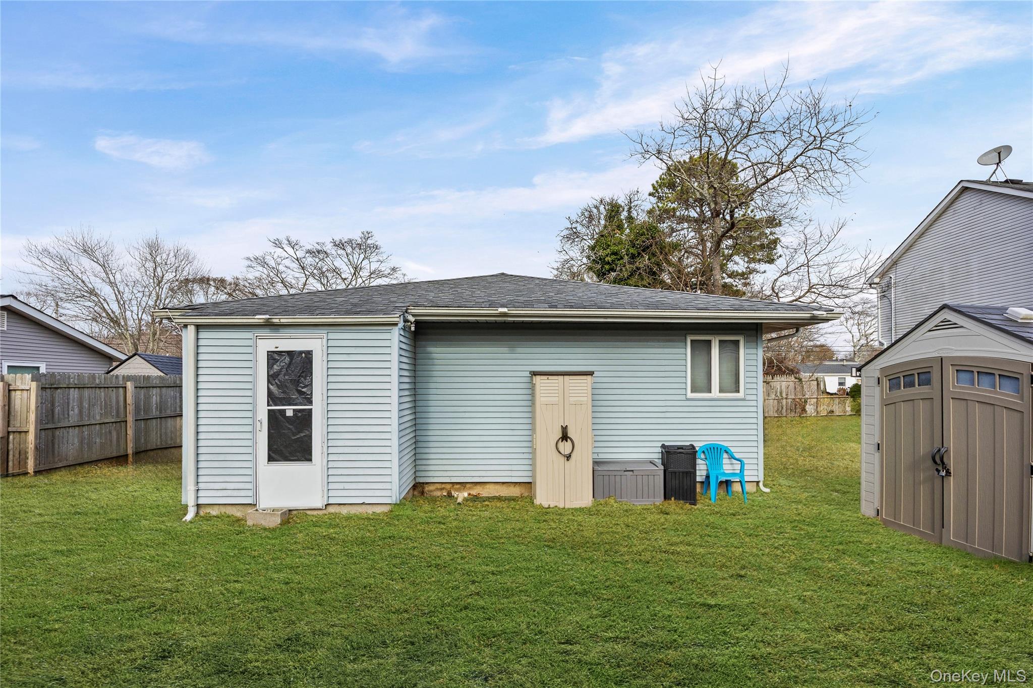 40 Fairview Drive Shirley Shirley, NY 11967