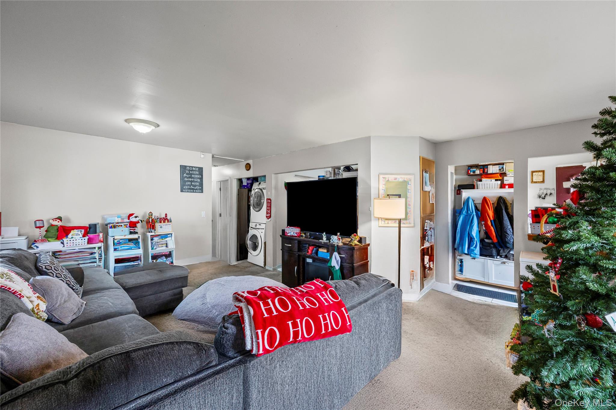 40 Fairview Drive Shirley Shirley, NY 11967