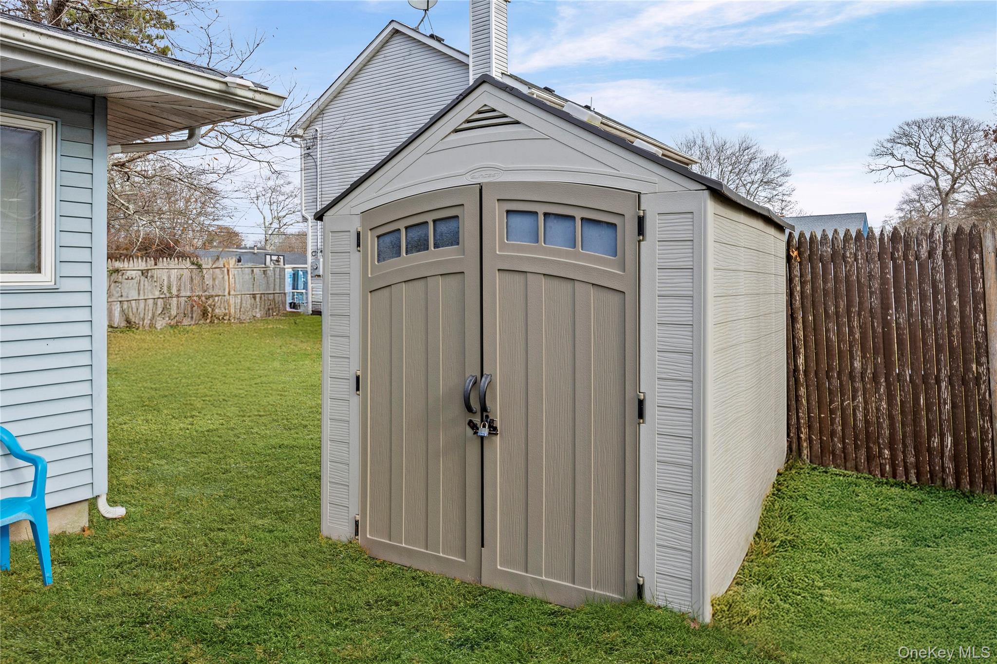 40 Fairview Drive Shirley Shirley, NY 11967