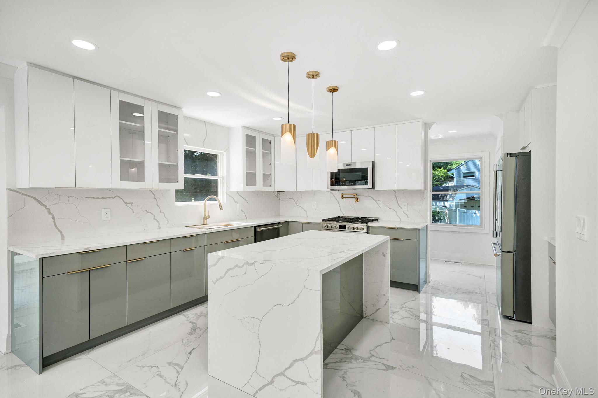 63 Oak Avenue Huntington Station, NY 11746