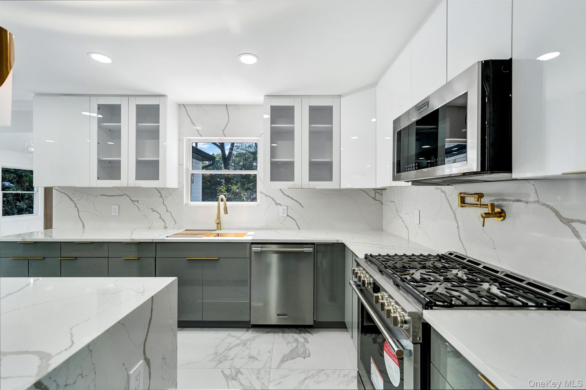 63 Oak Avenue Huntington Station, NY 11746