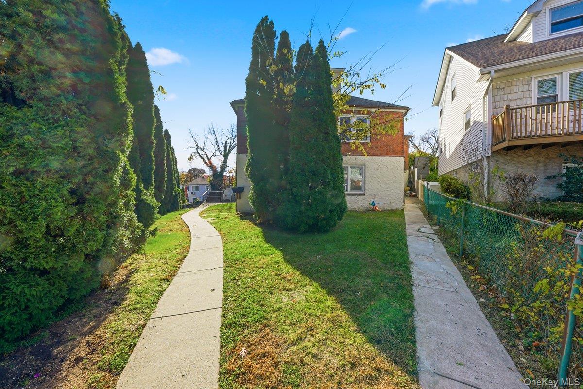 42 Paula Avenue Yonkers Yonkers, NY 10704