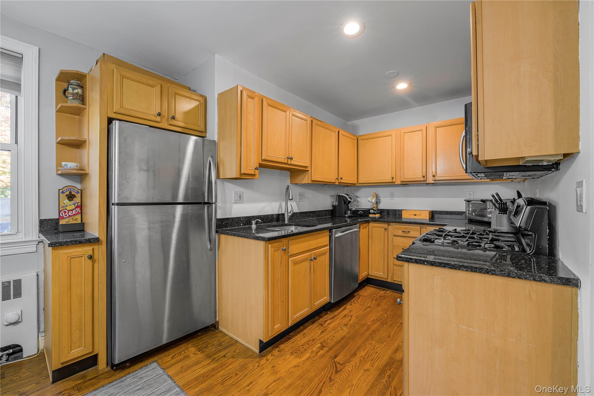 13 Bryant Crescent 1-D White Plains White Plains, NY 10605