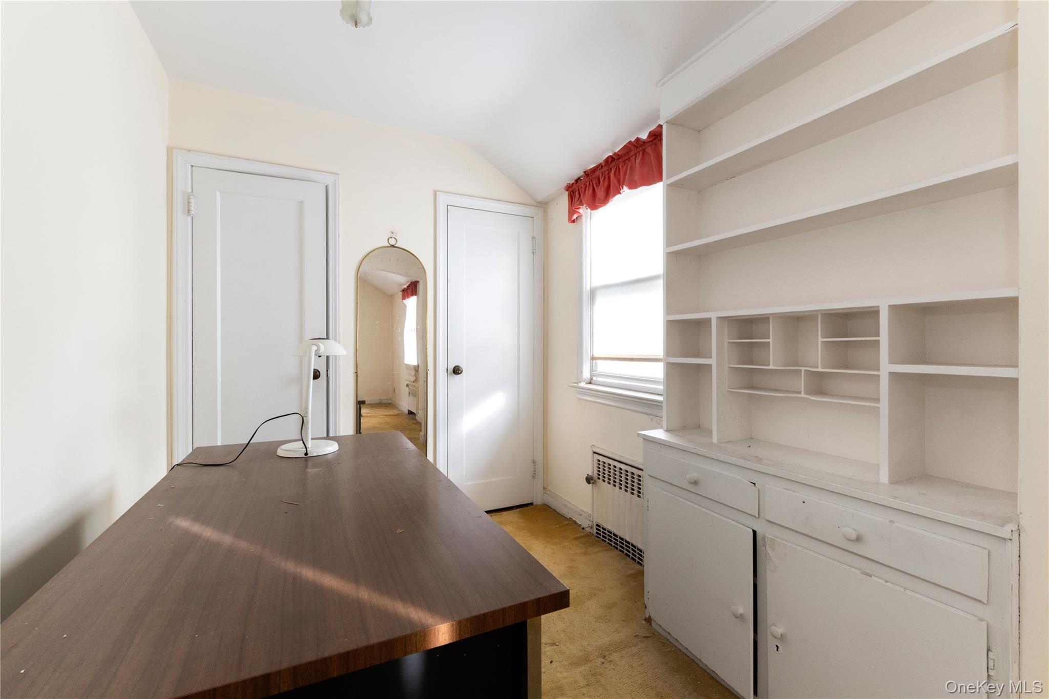 18547 80th Road Jamaica Estates Jamaica Estates, NY 11432