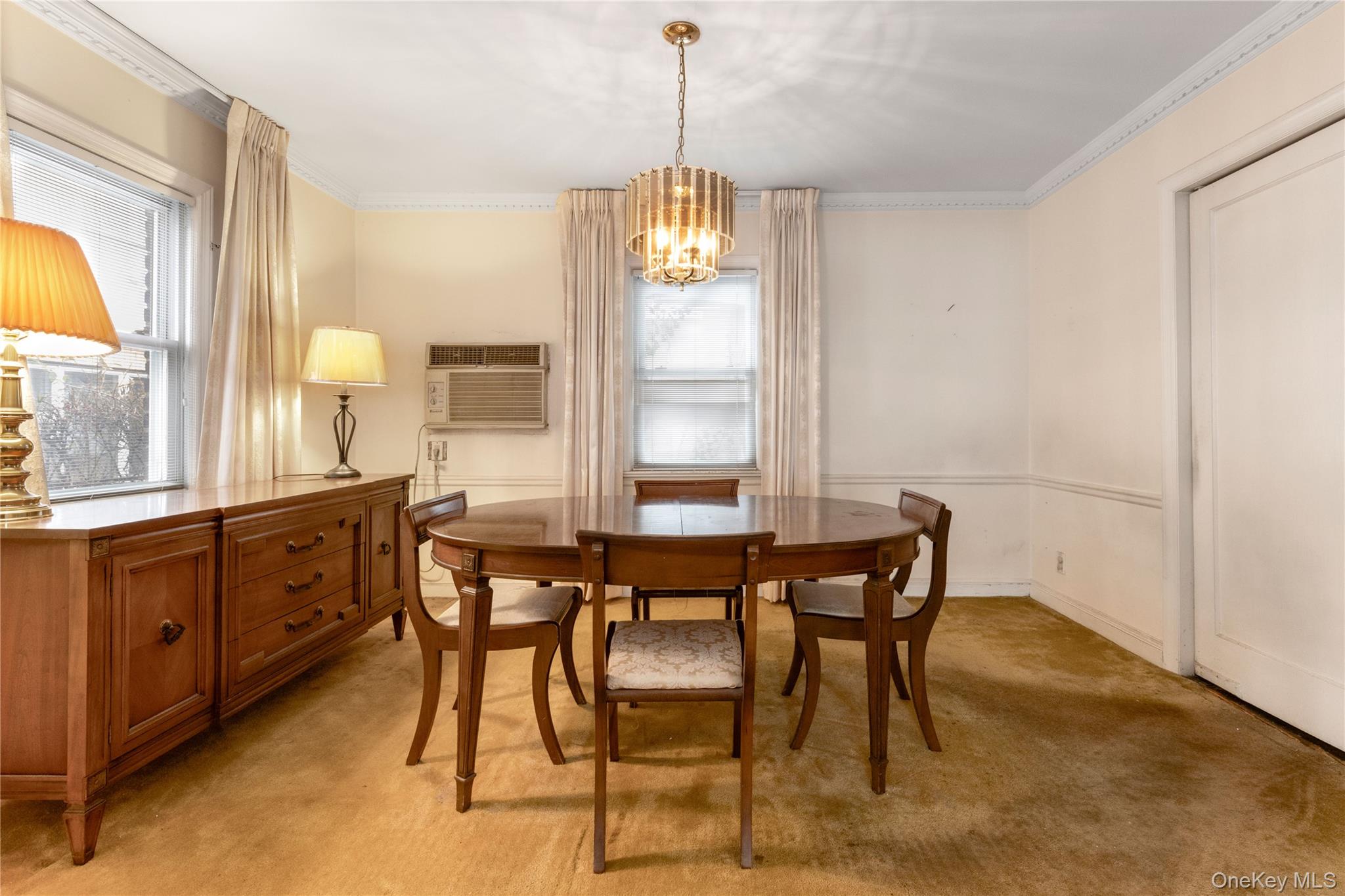 18547 80th Road Jamaica Estates Jamaica Estates, NY 11432