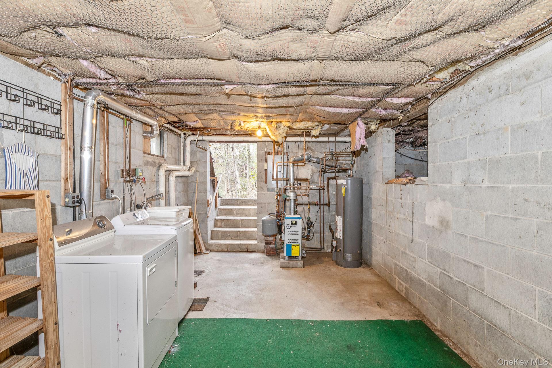 62 Birch Hill Road Mount Sinai, NY 11766