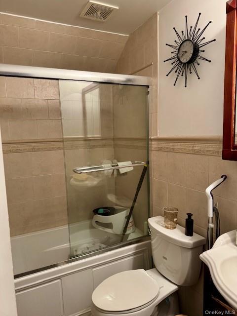 60-28 60th Place Maspeth Maspeth, NY 11378