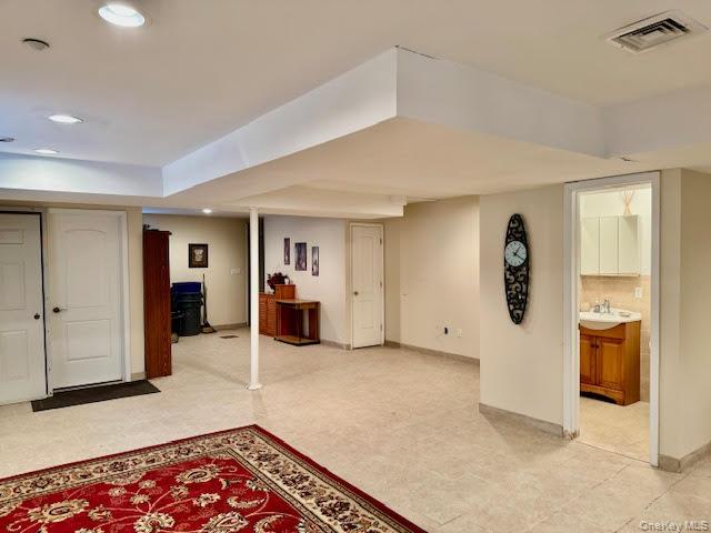 60-28 60th Place Maspeth Maspeth, NY 11378