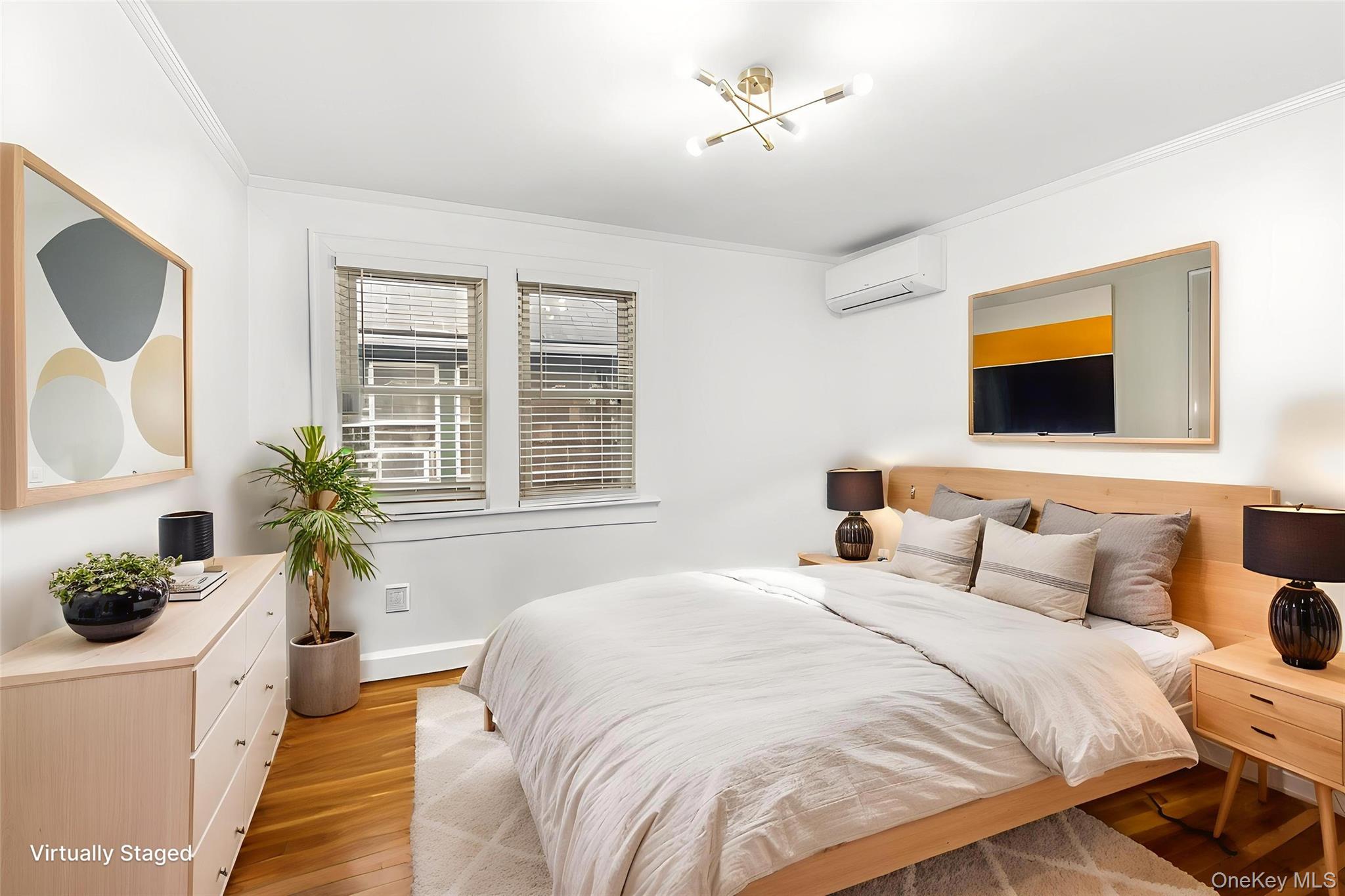 65 Floyd Street Out of NYC Staten Island, NY 10310