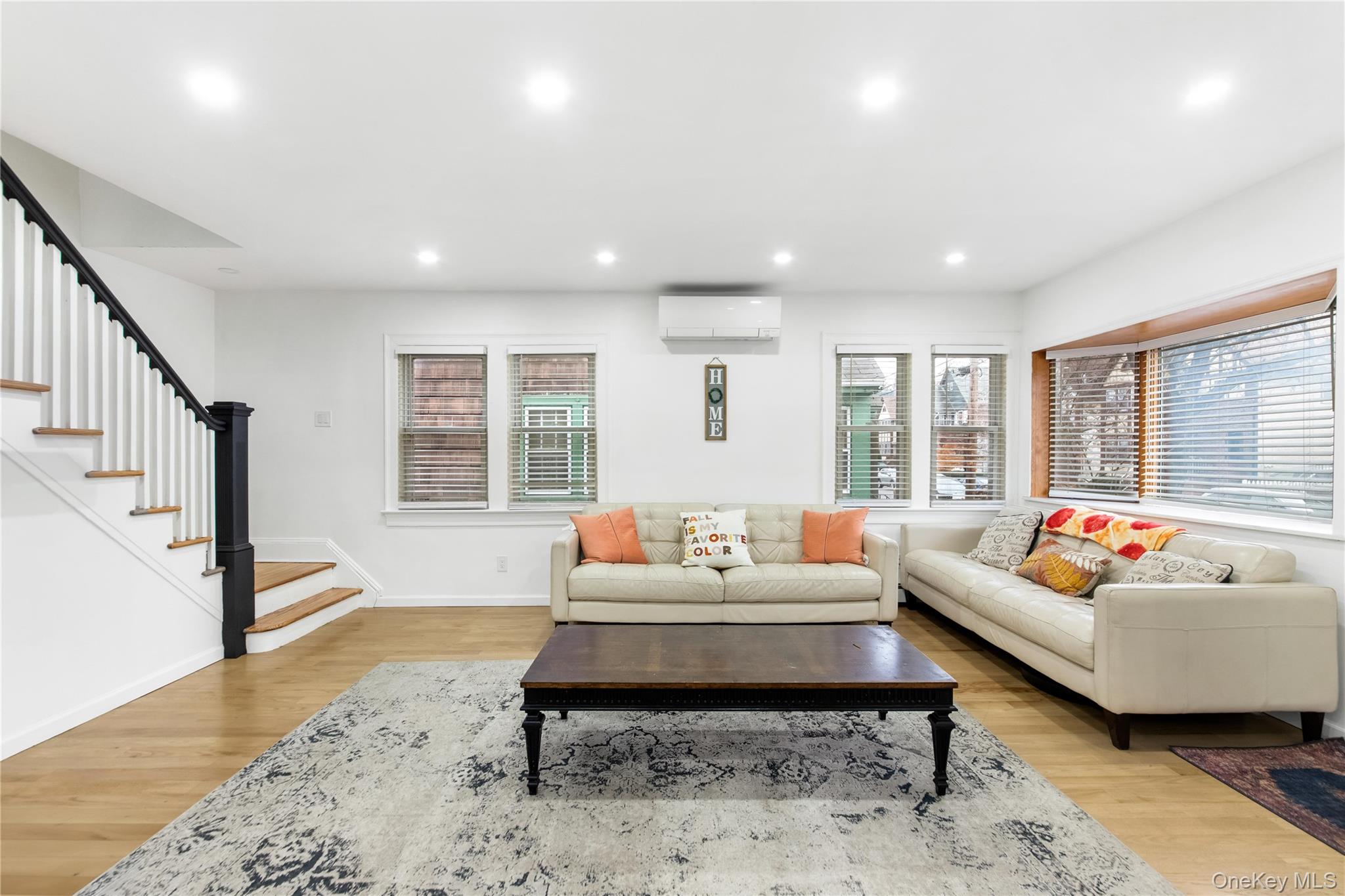 65 Floyd Street Out of NYC Staten Island, NY 10310