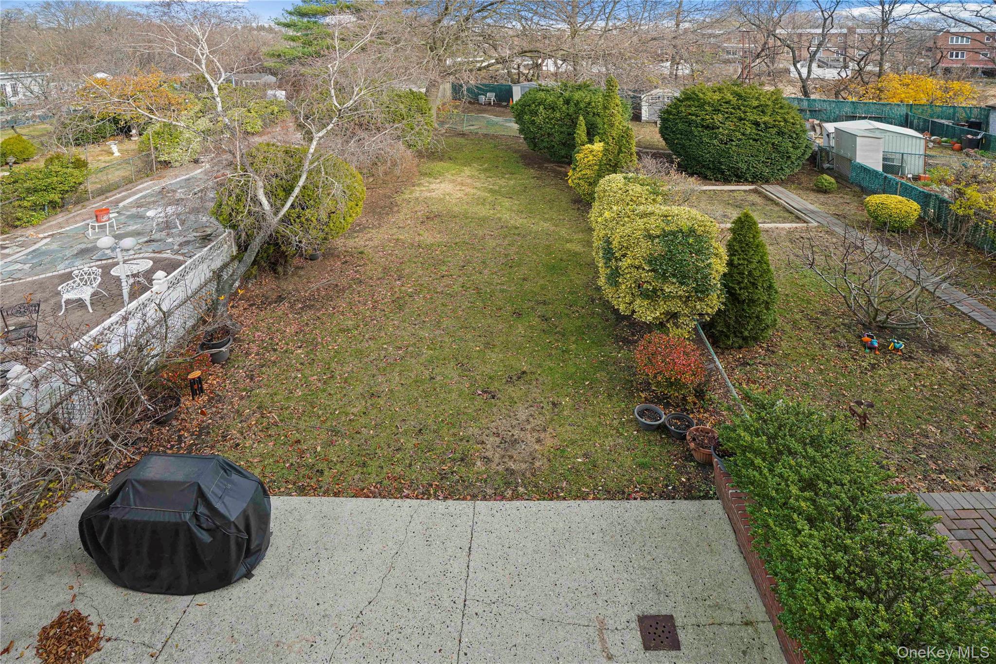 6035 75th Street Middle Village Middle Village, NY 11379