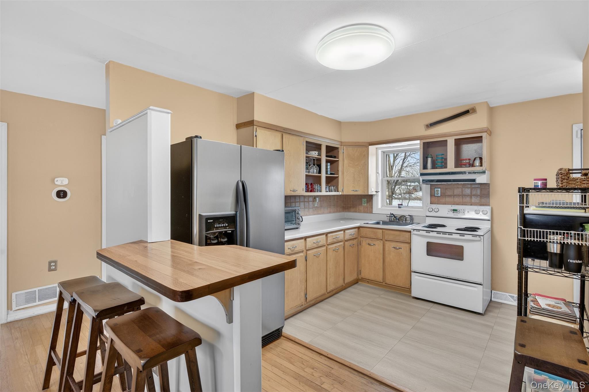 67 Picnic Woods Road Out of NYC Clintondale, NY 12515