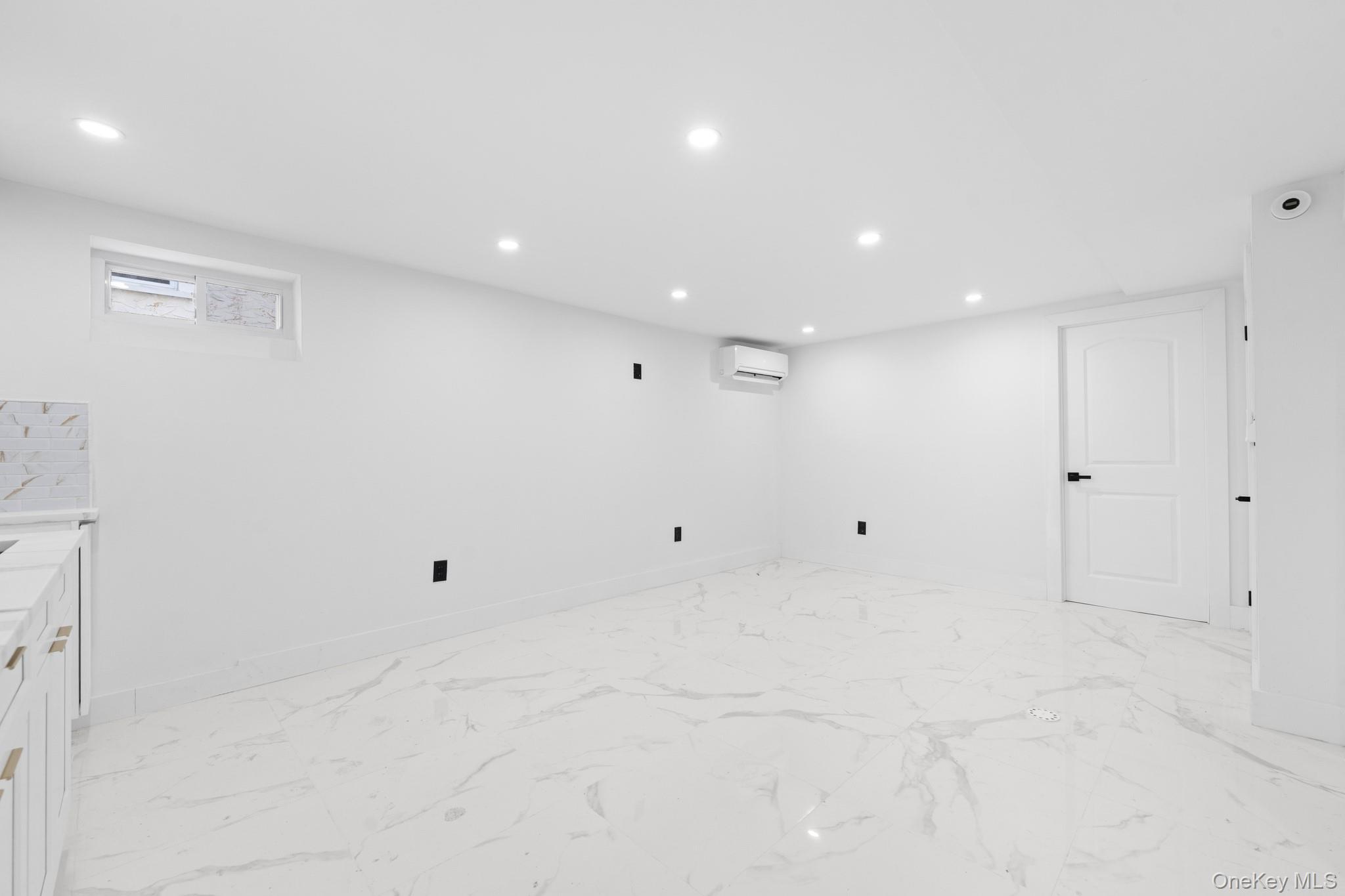 115-39 202nd Street Saint Albans Saint Albans, NY 11412