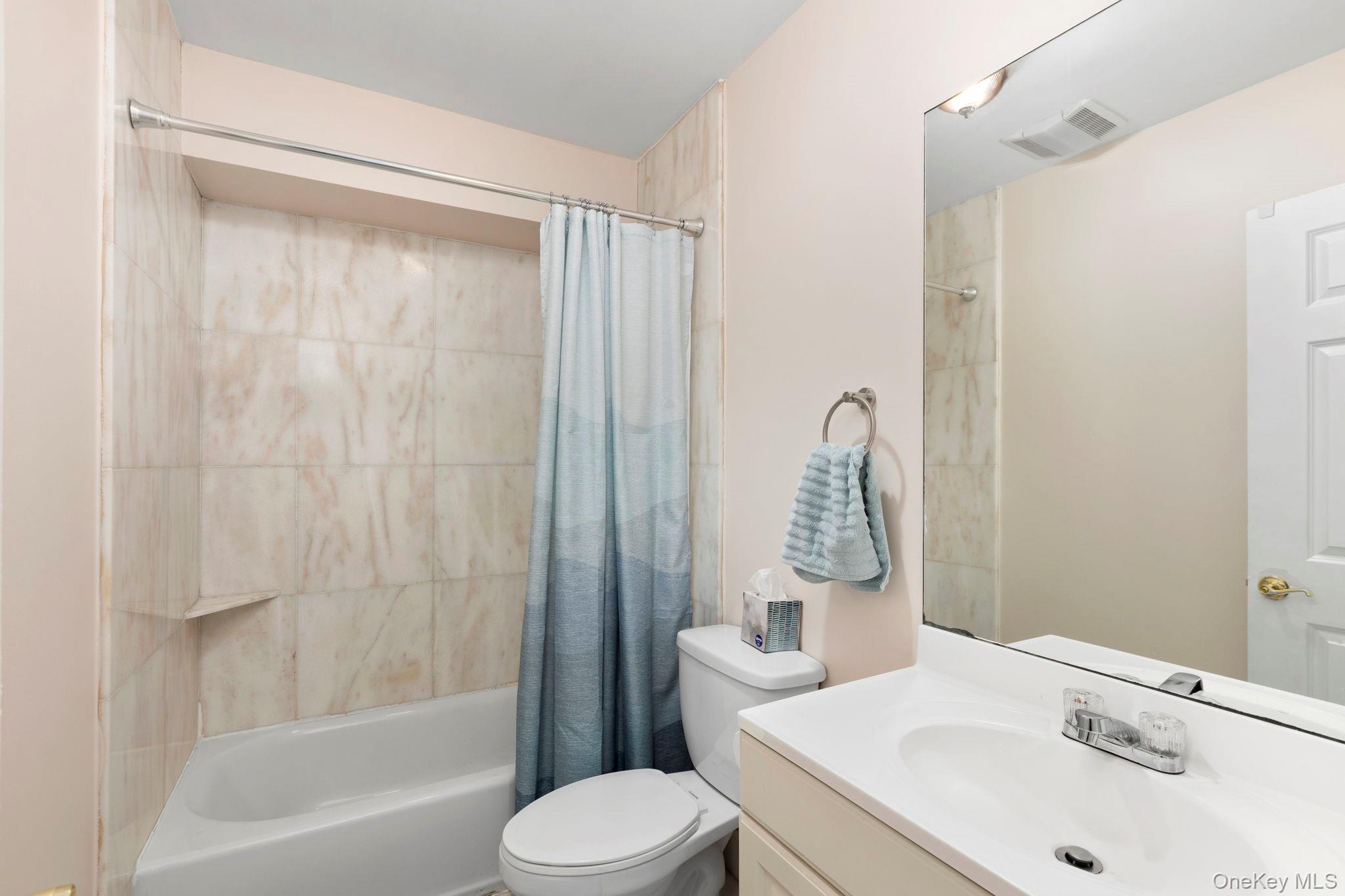 44 Hillwood Place Yonkers Yonkers, NY 10710