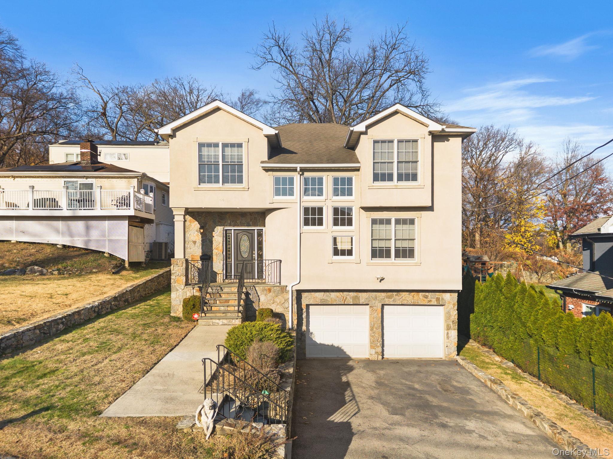 44 Hillwood Place Yonkers Yonkers, NY 10710