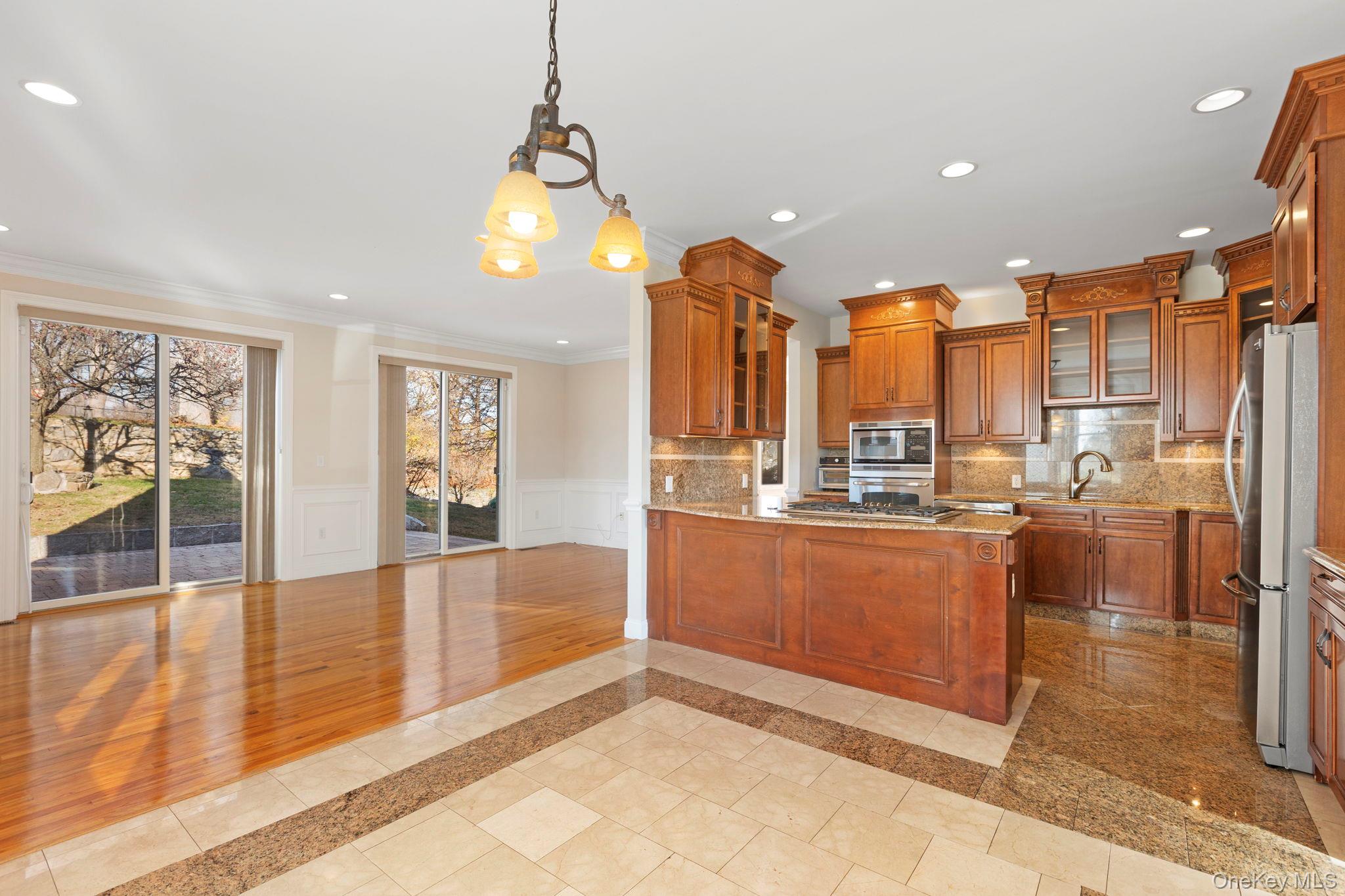 44 Hillwood Place Yonkers Yonkers, NY 10710