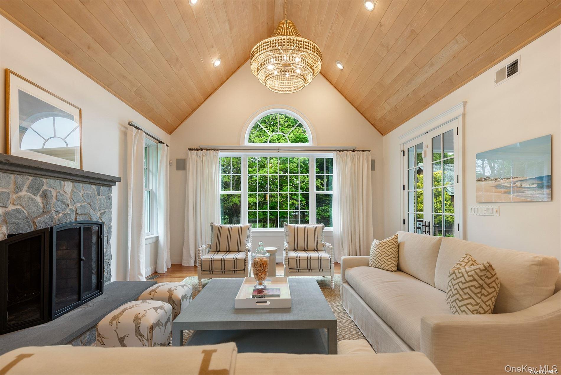 5 Anthony Lane Quogue Quogue, NY 11959