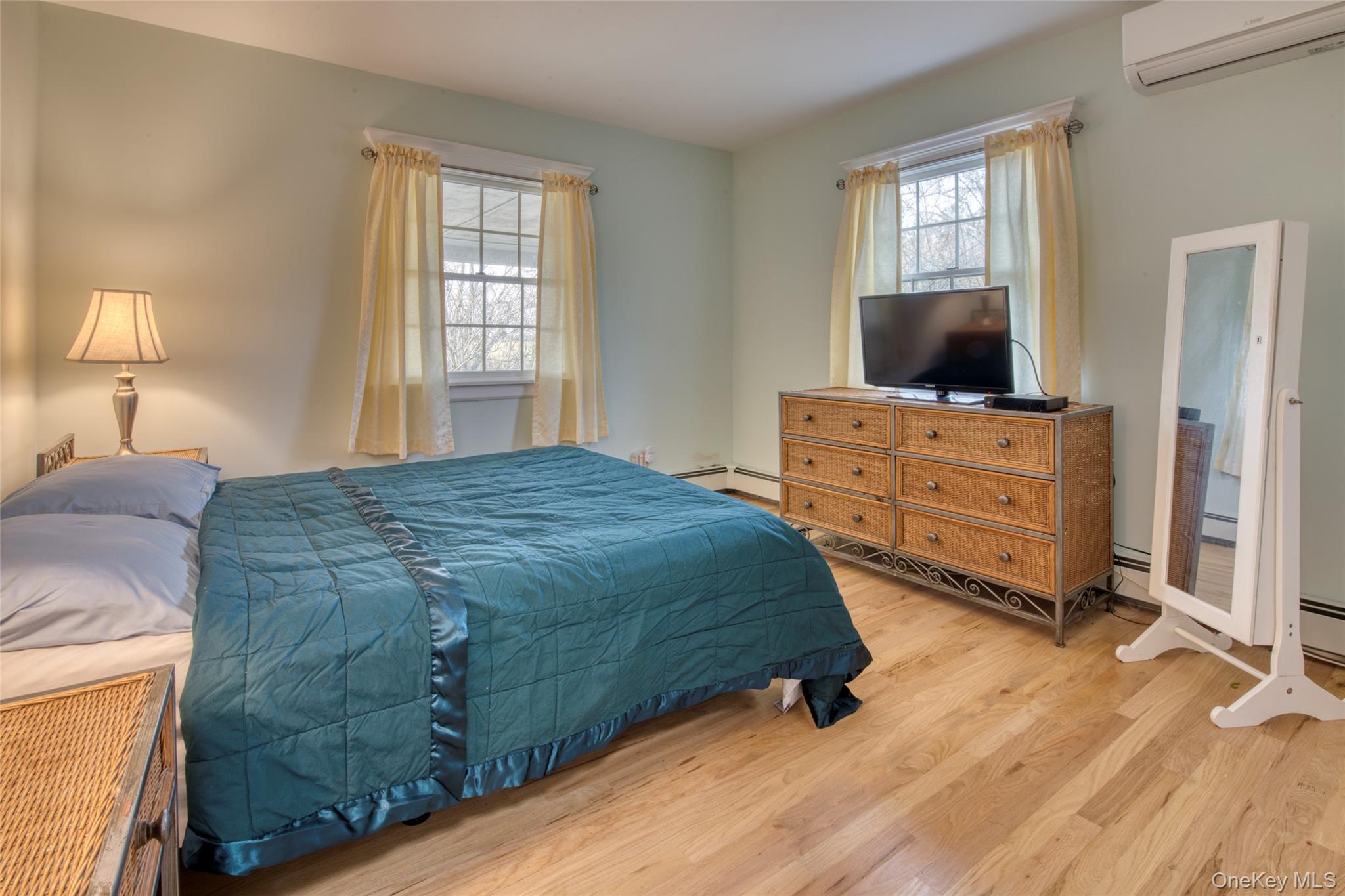 65 Greenway W Orient Orient, NY 11957