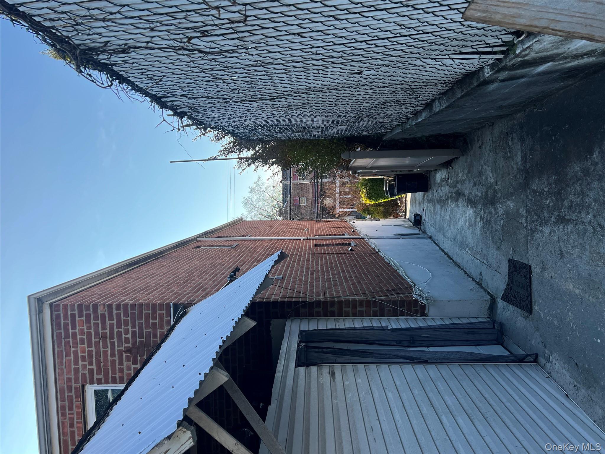 1461 East 233rd Street Bronx, NY 10466