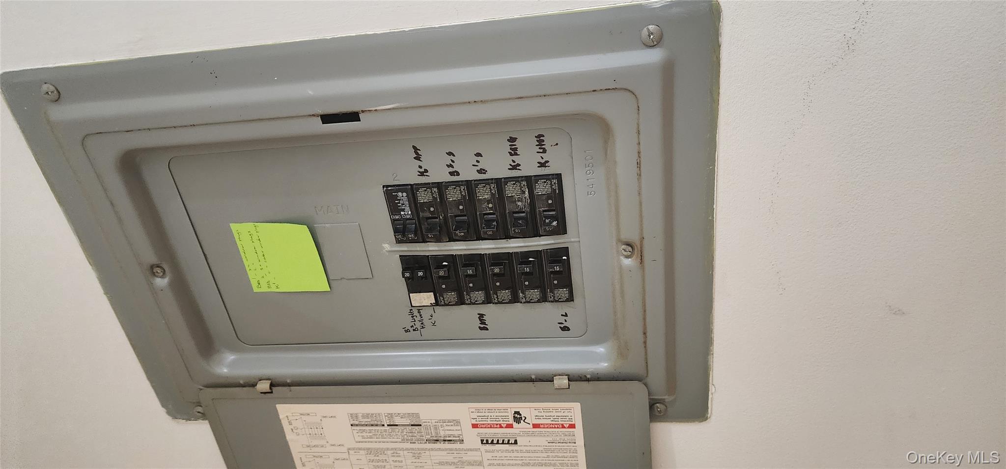 452 Linwood Street Brooklyn, NY 11208