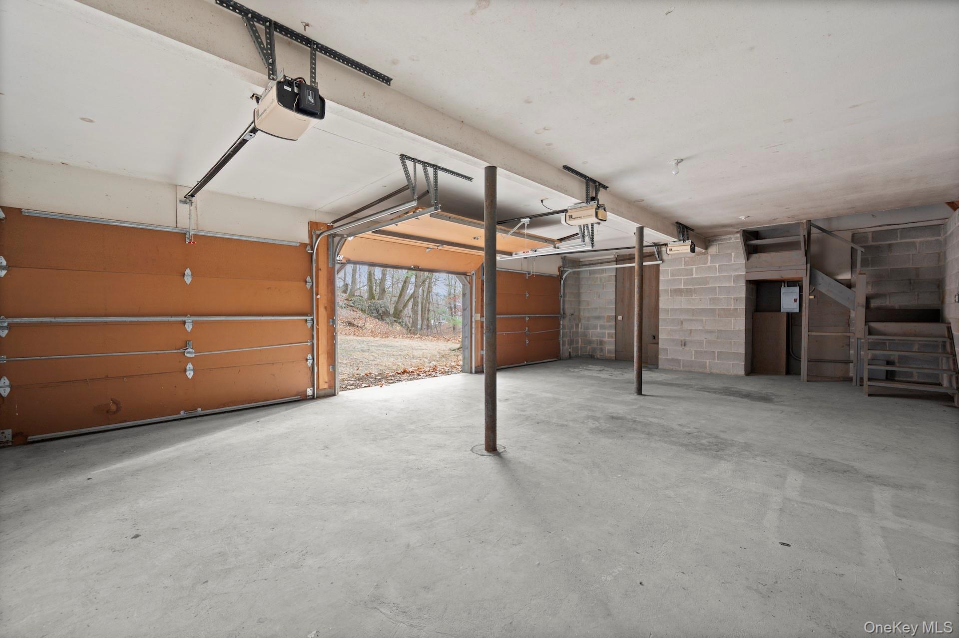 82 Shingle House Road Millwood, NY 10546