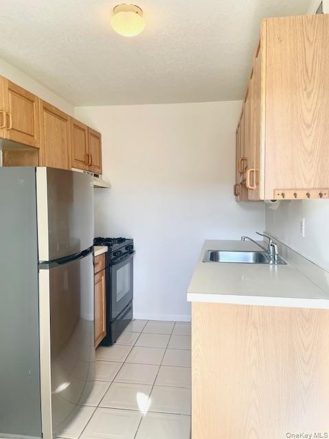 41 Vista Drive Out of NYC Nanuet, NY 10954