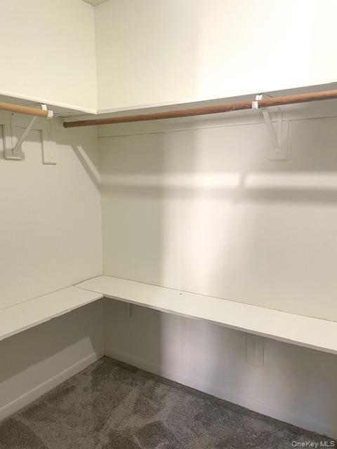 41 Vista Drive Out of NYC Nanuet, NY 10954