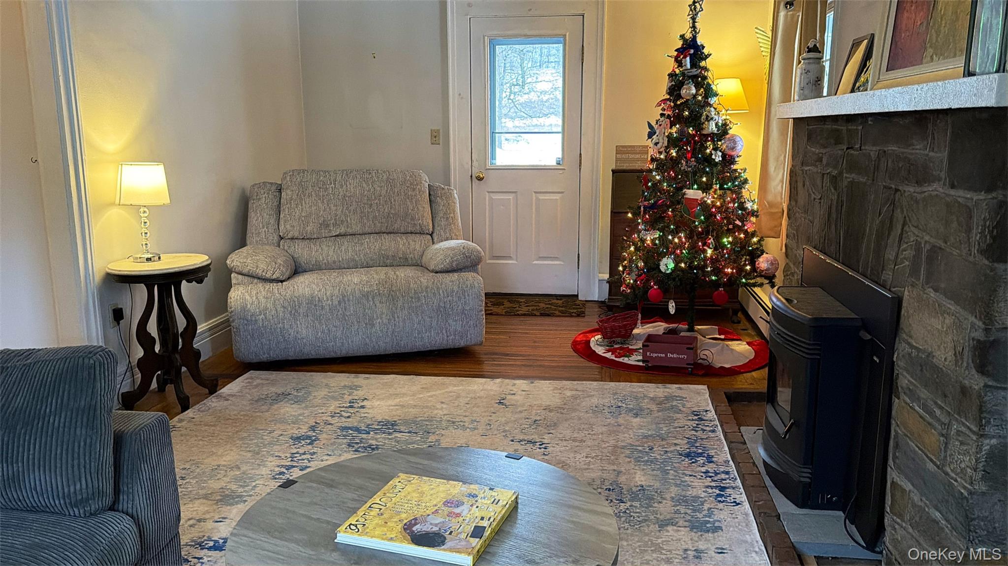 2293 Route 9G Out of NYC Staatsburg, NY 12580