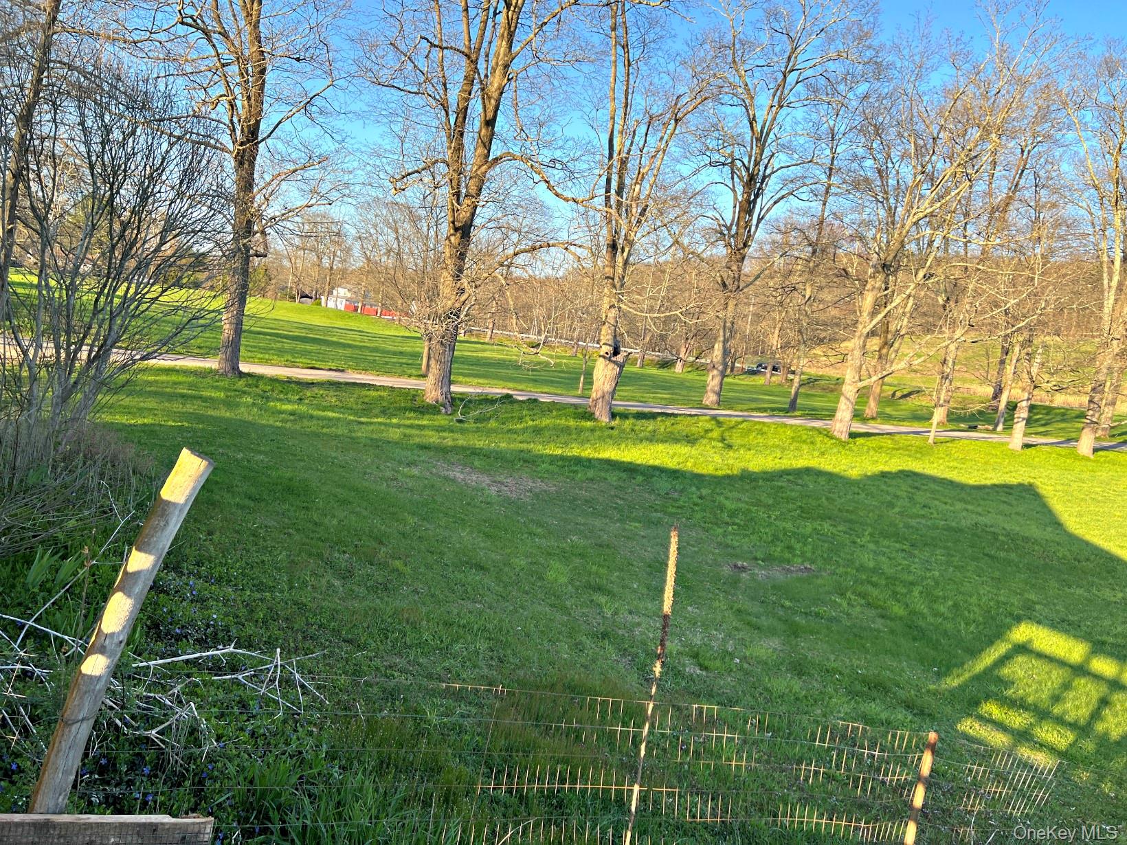 2293 Route 9G Out of NYC Staatsburg, NY 12580