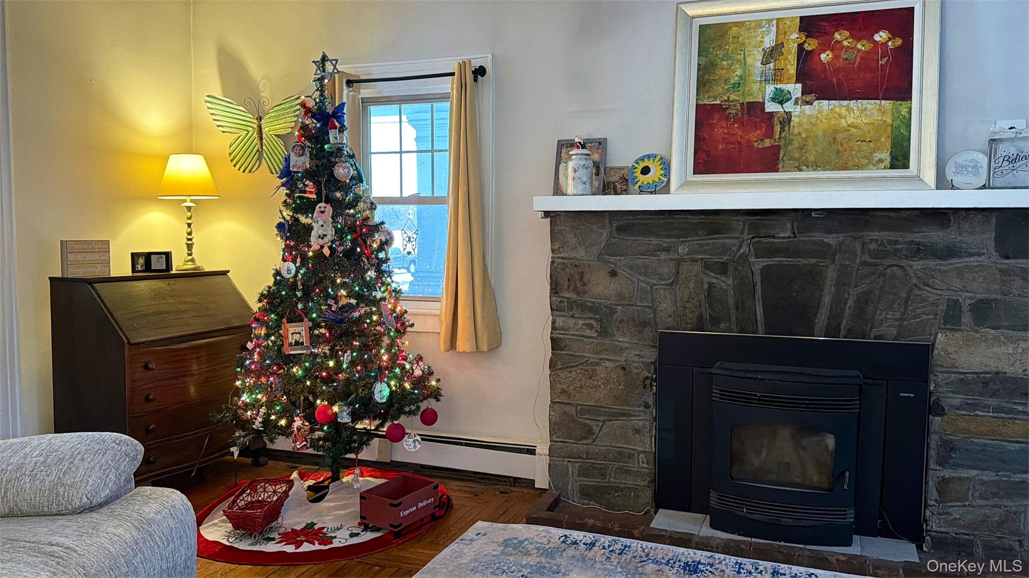 2293 Route 9G Out of NYC Staatsburg, NY 12580