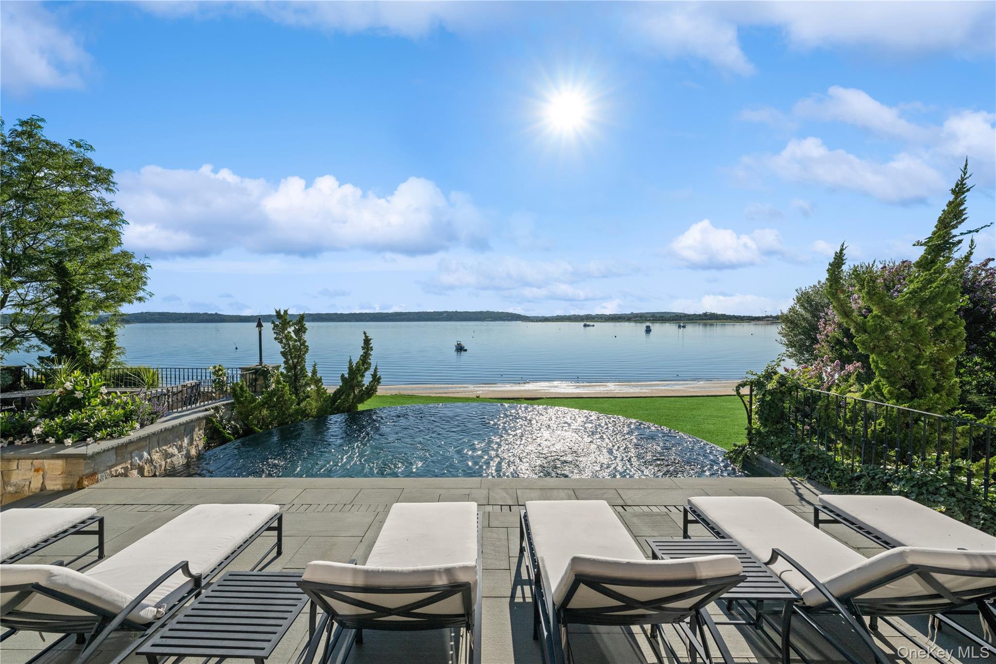 200# Centre Island Road Centre Island Centre Island, NY 11771