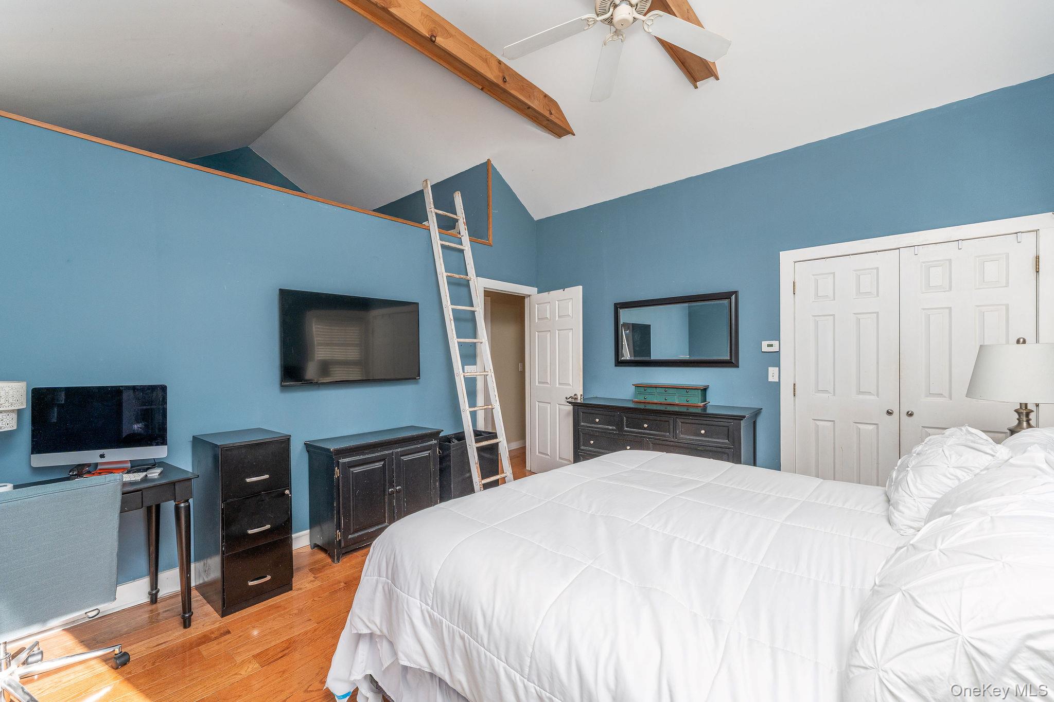 735 aka 718 Wiggins Wiggins Street Greenport Greenport, NY 11944