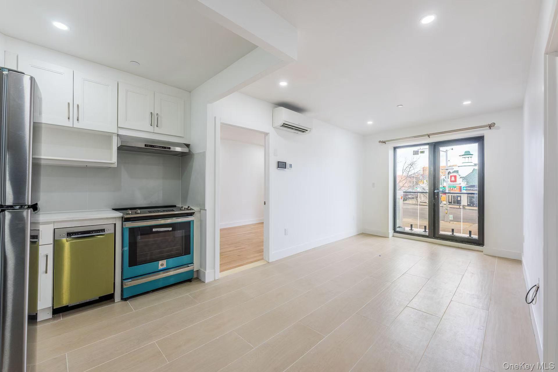 165-02 Sanford Avenue Flushing Flushing, NY 11358