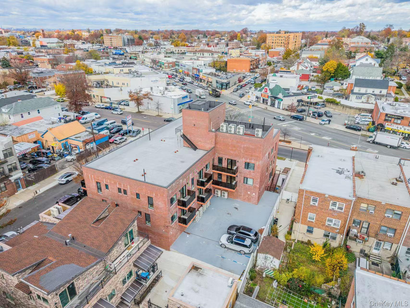 165-02 Sanford Avenue Flushing Flushing, NY 11358