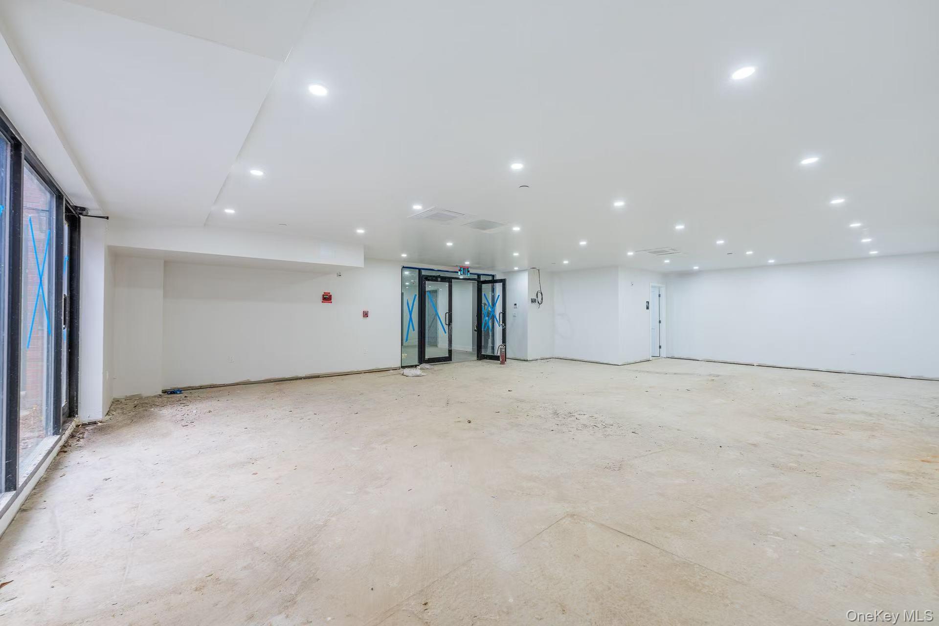 165-02 Sanford Avenue Flushing Flushing, NY 11358