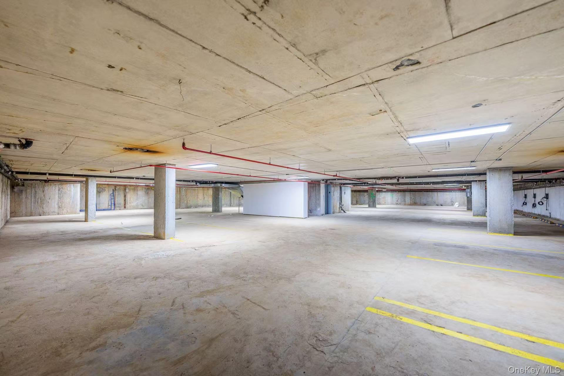 165-02 Sanford Avenue Flushing Flushing, NY 11358