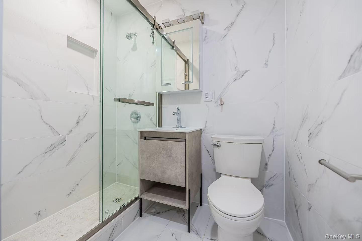 165-02 Sanford Avenue Flushing Flushing, NY 11358