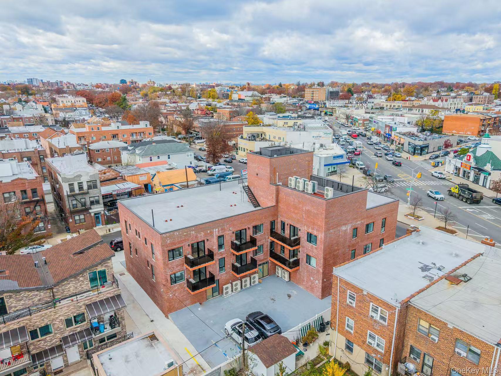 165-02 Sanford Avenue Flushing Flushing, NY 11358