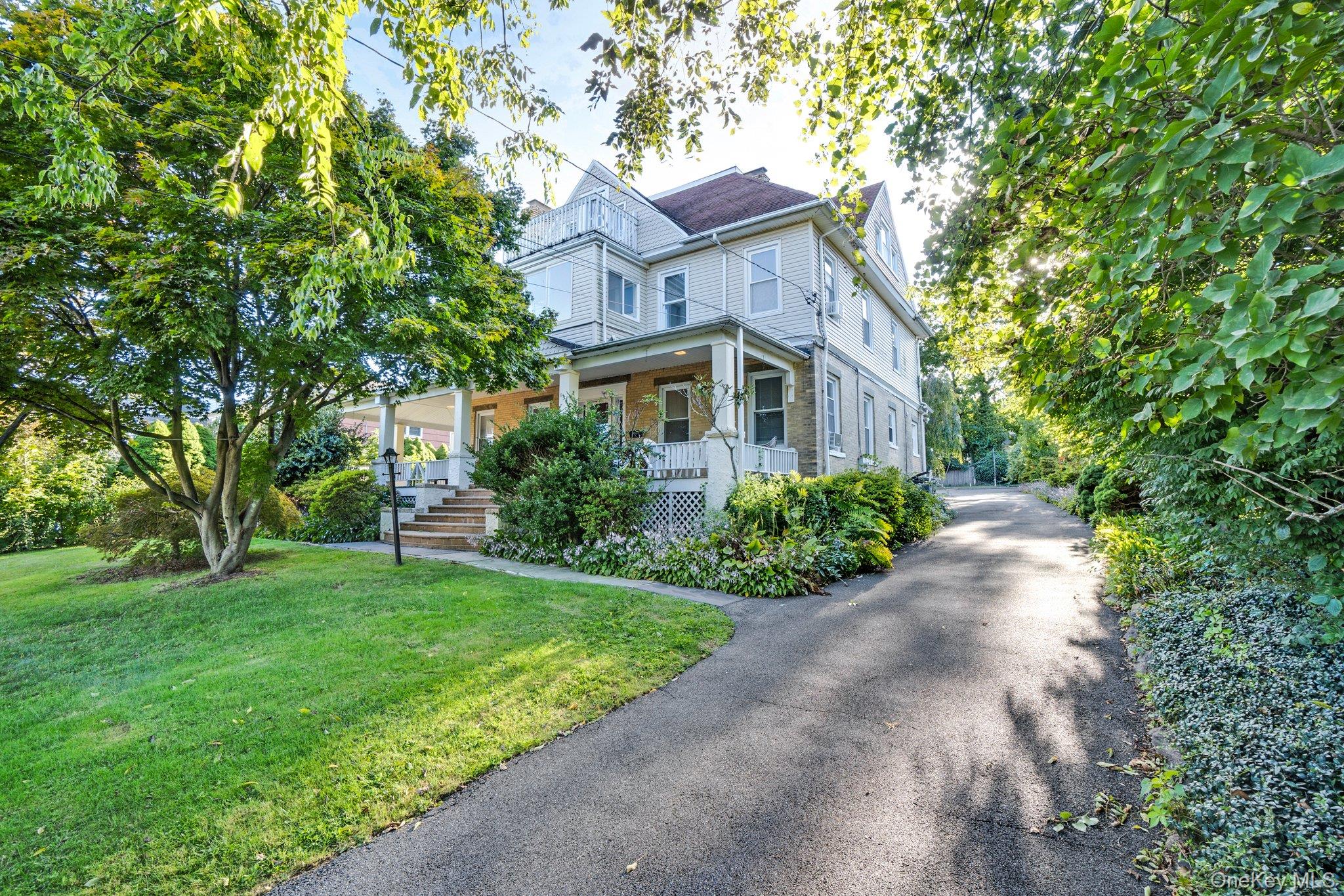 134 Old Mamaroneck Road White Plains White Plains, NY 10605