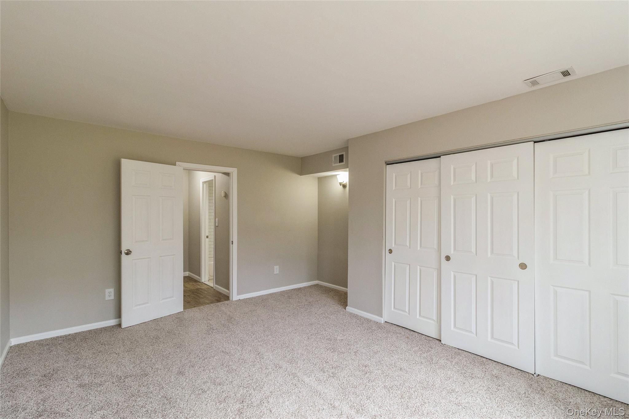 655 Middle Country Road 4D1 Coram Coram, NY 11727