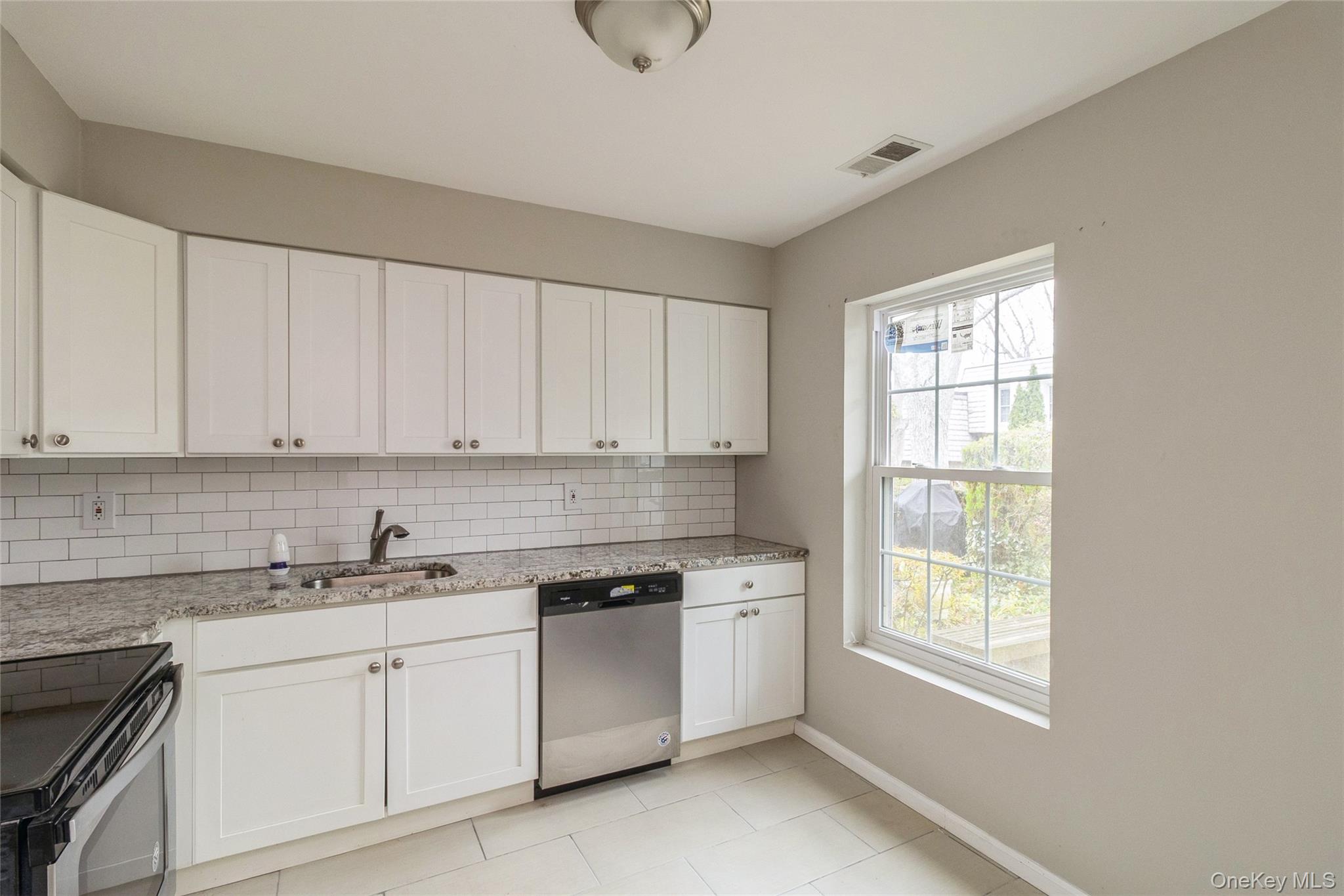 655 Middle Country Road 4D1 Coram Coram, NY 11727