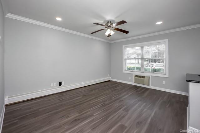 184 Hallock Road 1G1 Lake Grove Lake Grove, NY 11755