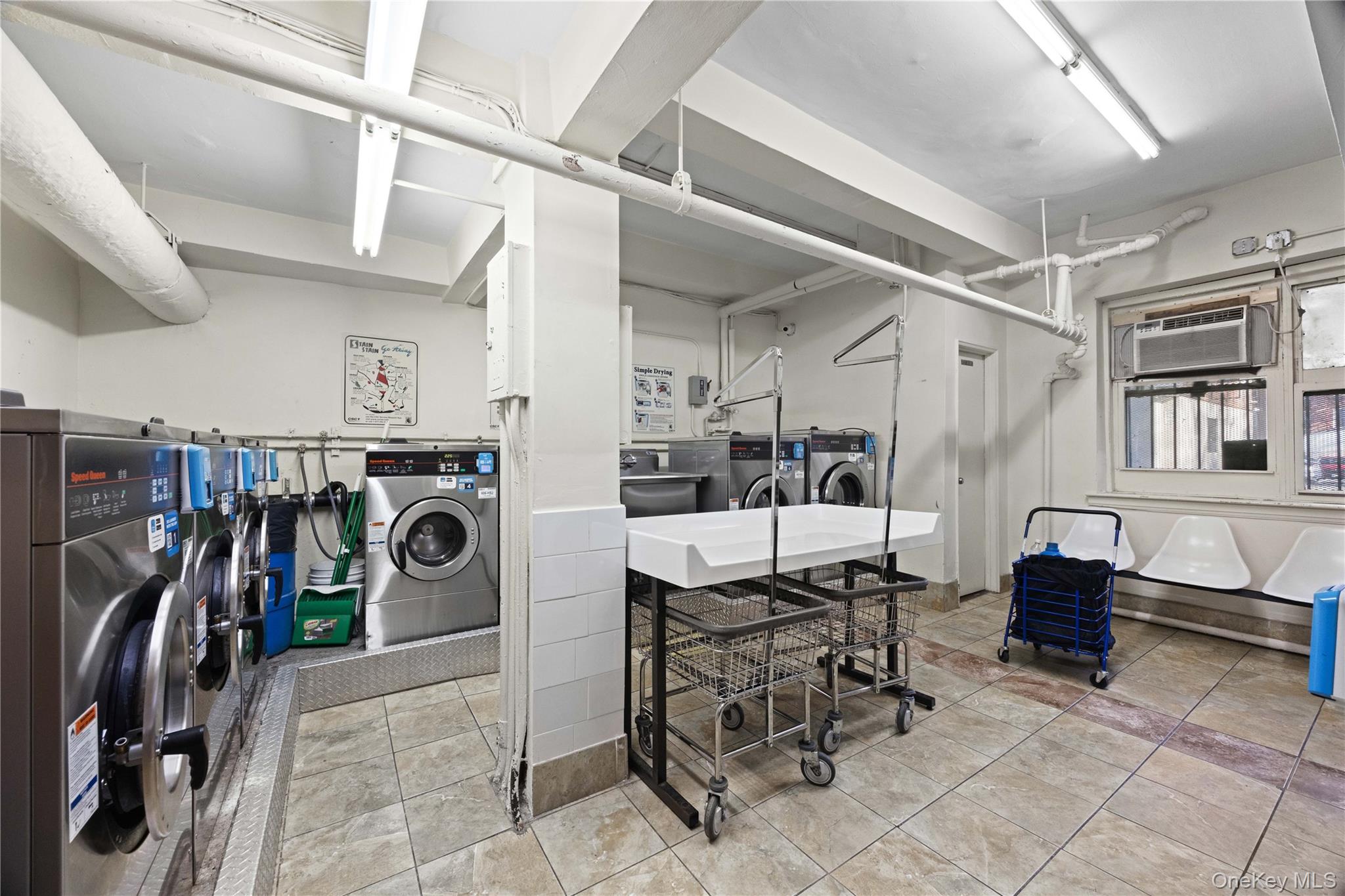 480 Riverdale 2-U Yonkers Yonkers, NY 10705