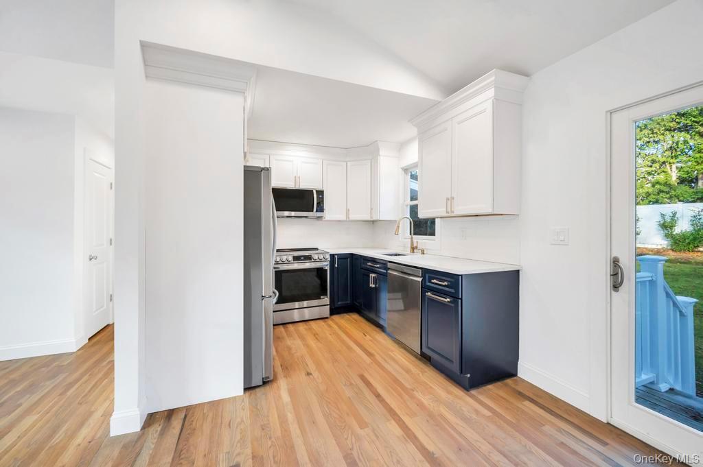 12 George Street Hampton Bays Hampton Bays, NY 11946