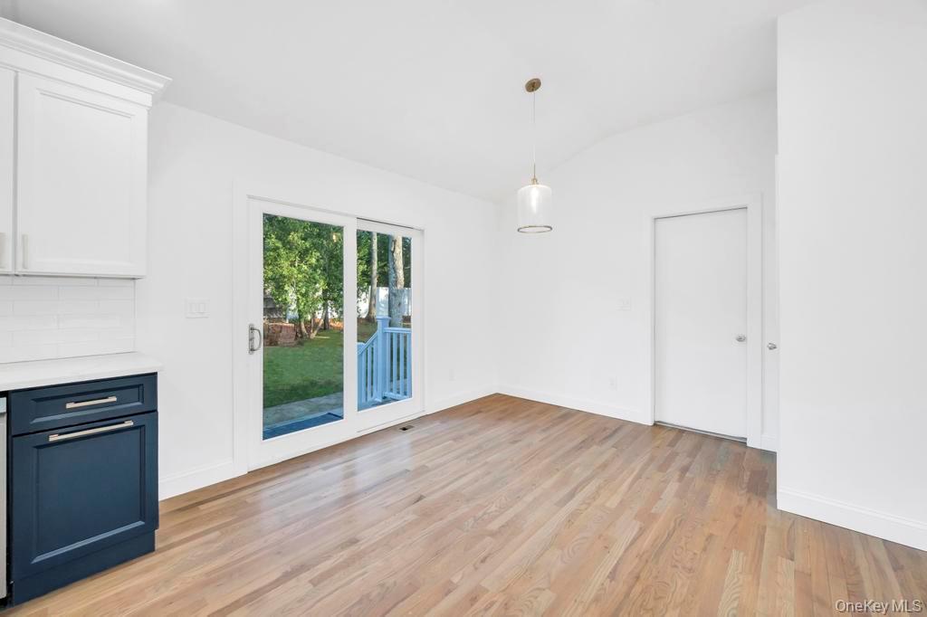 12 George Street Hampton Bays Hampton Bays, NY 11946