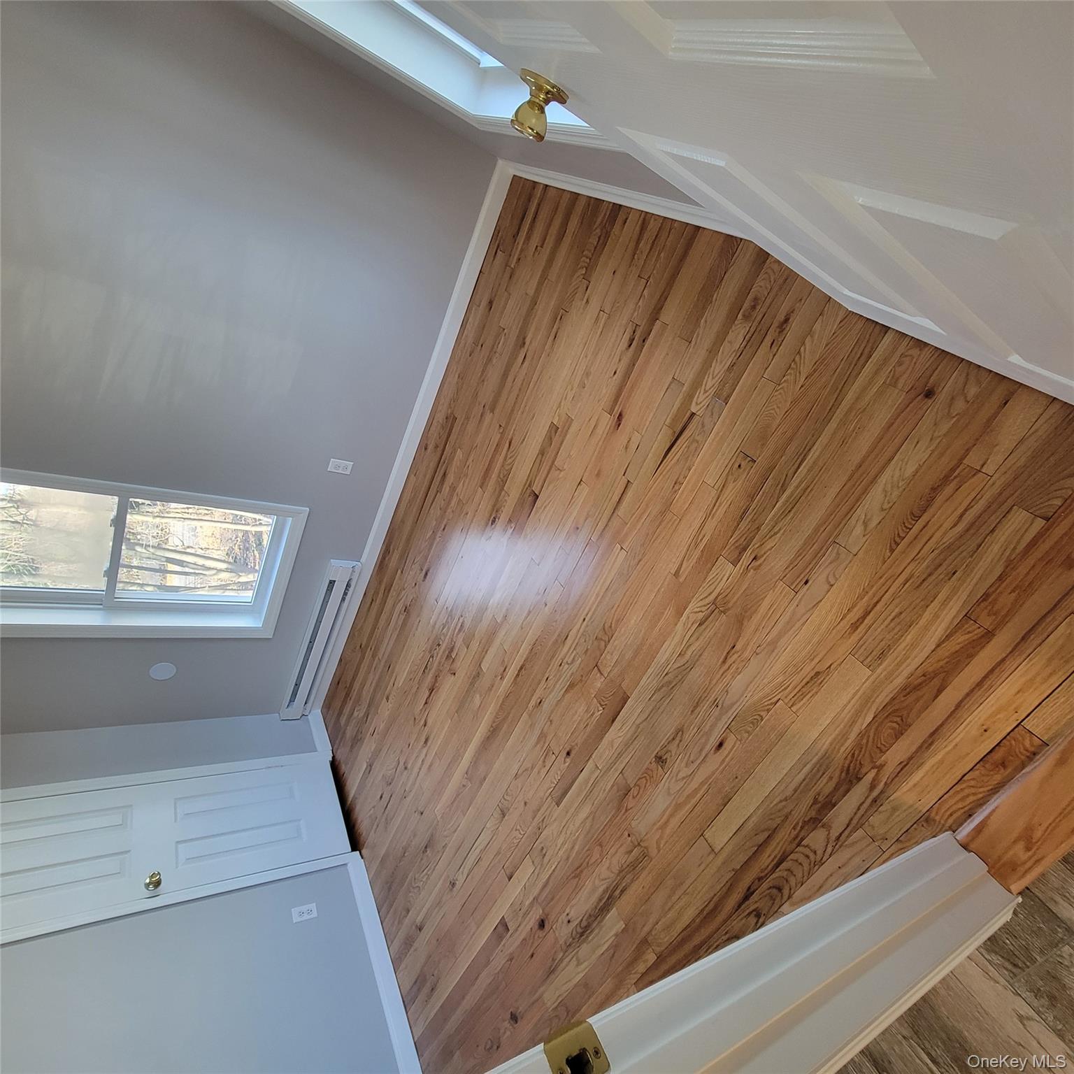 19 Railroad Street 2nd Floor Greenlawn Greenlawn, NY 11740